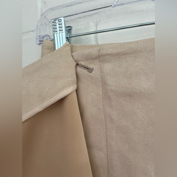 Tan Faux Suede Wrap Skirt with Ring Detail, SZ XS NWT - Picture 4 of 6